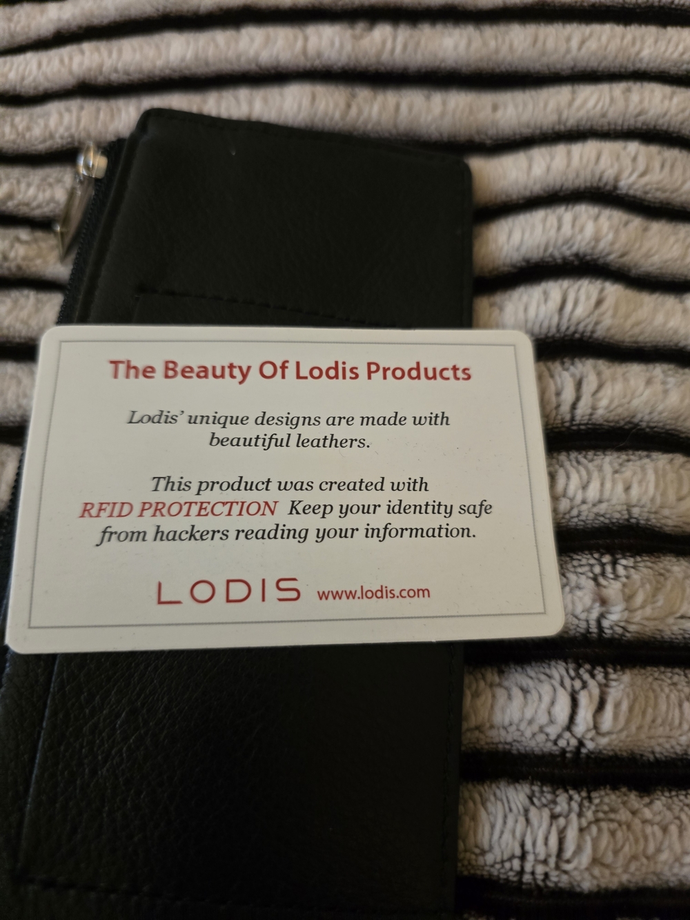 LODIS Black Long Wallet Card Holder (RFID) - Picture 4 of 8